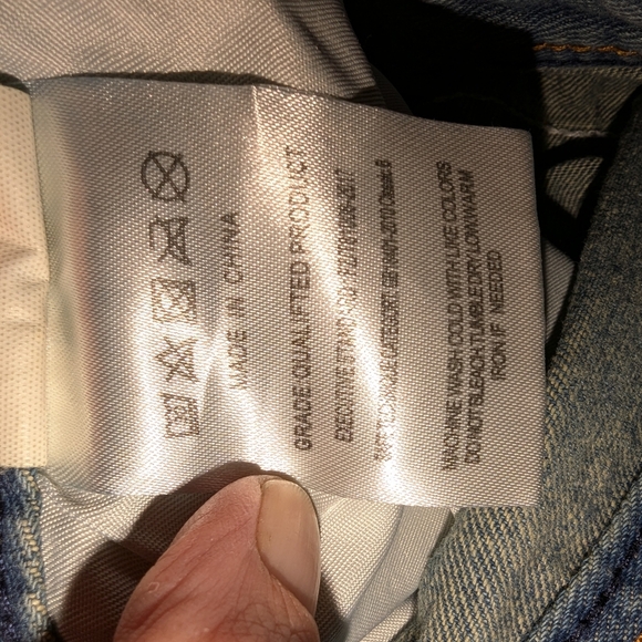 Blue and Red Slim Jeans with Distressed Style - Picture 6 of 8